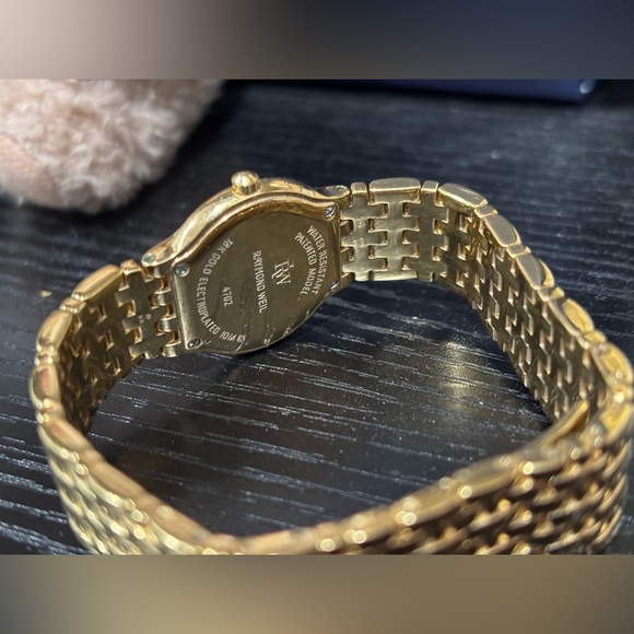 577. Raymond Weil Fidelio Black Dial With Double-Row Diamonds Gold Watch - Picture 6 of 16